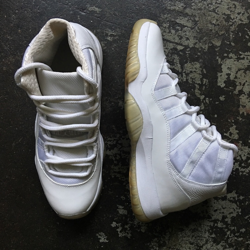 Air Jordan Retro 11 Silver Anniversary