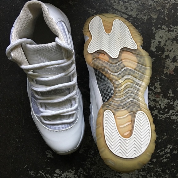 Air Jordan Retro 11 Silver Anniversary - Picture 2 of 6