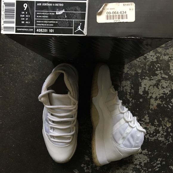 Air Jordan Retro 11 Silver Anniversary - Picture 4 of 6