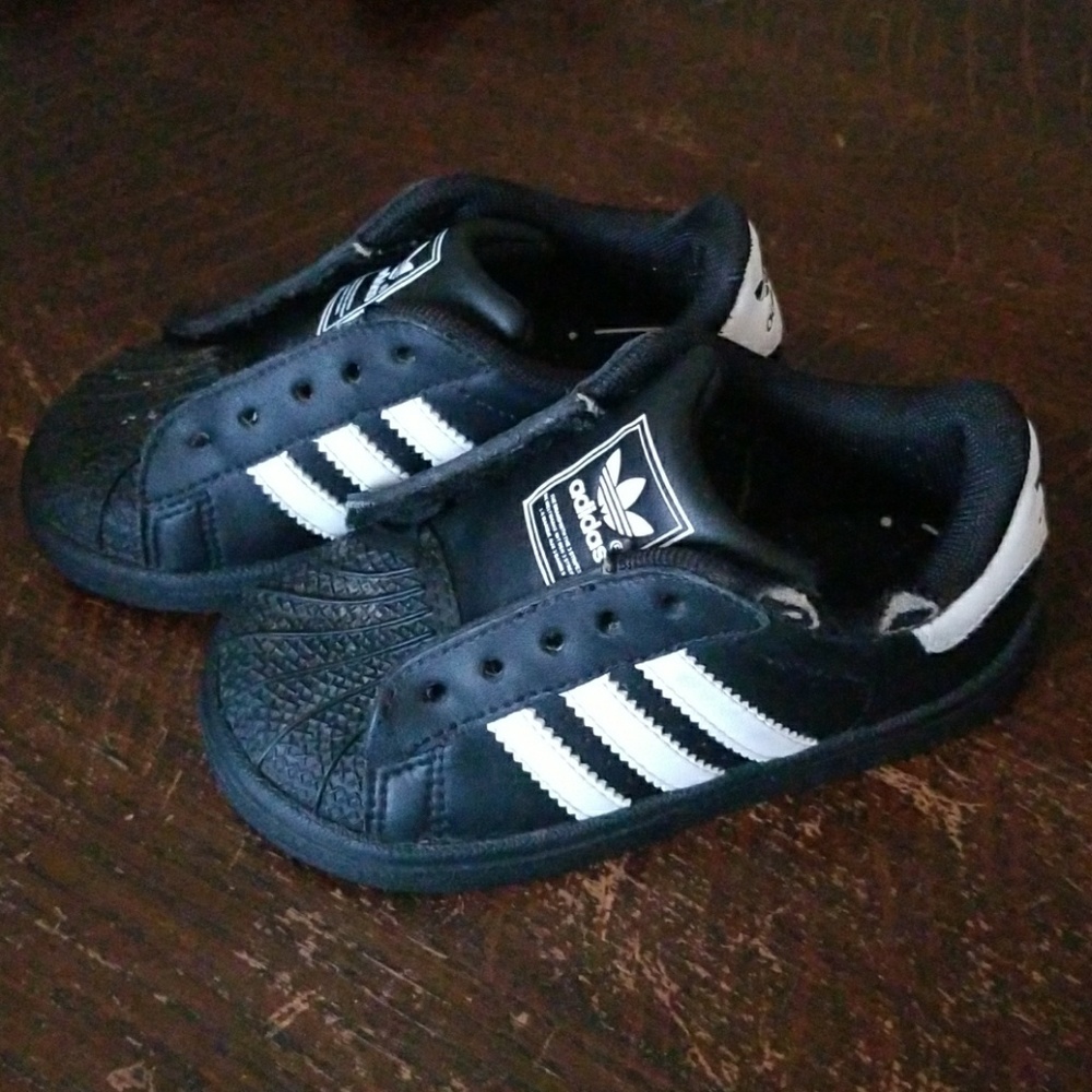 Toddler shoes