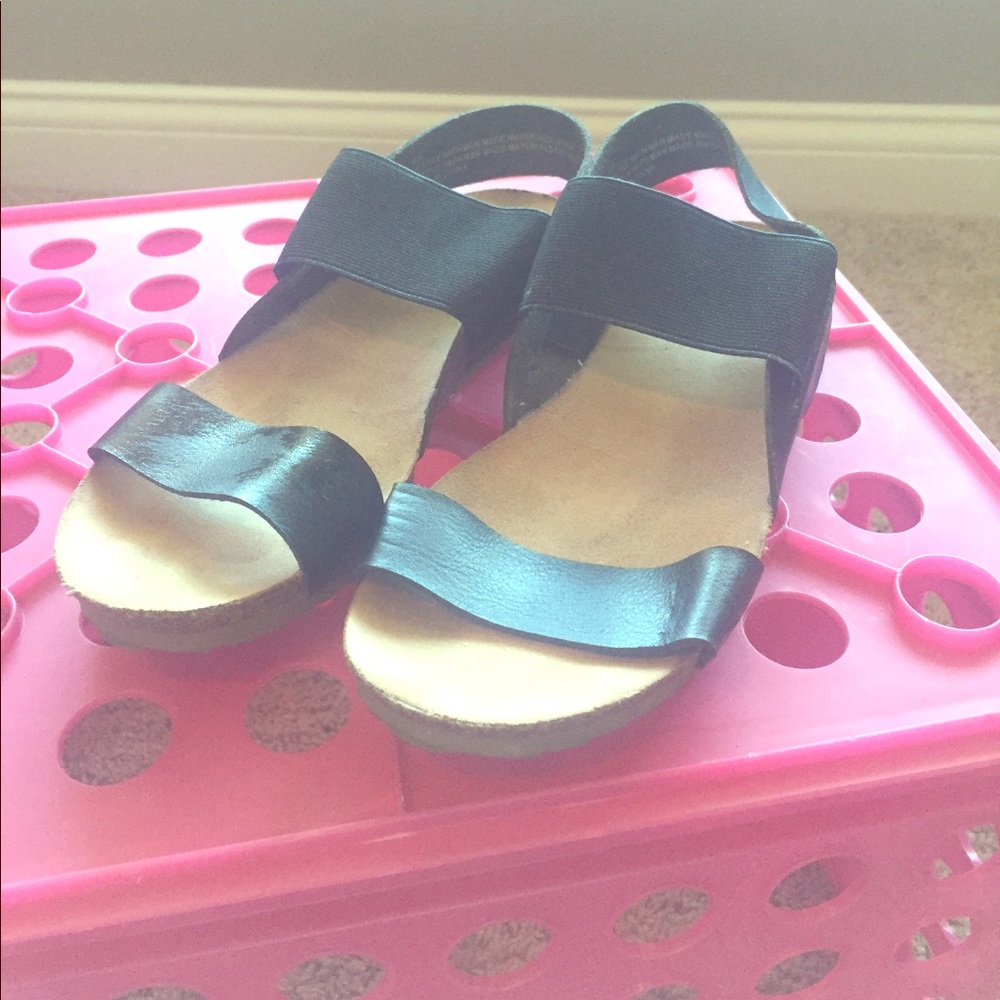 Black sandals from target
