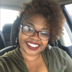 Meet your Posher, Tamara