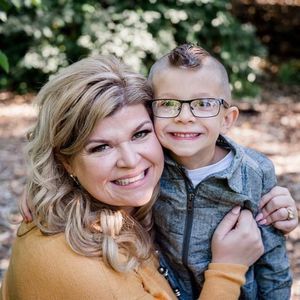 Meet your Posher, Ami