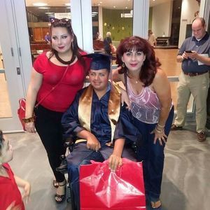 Meet your Posher, Leticia