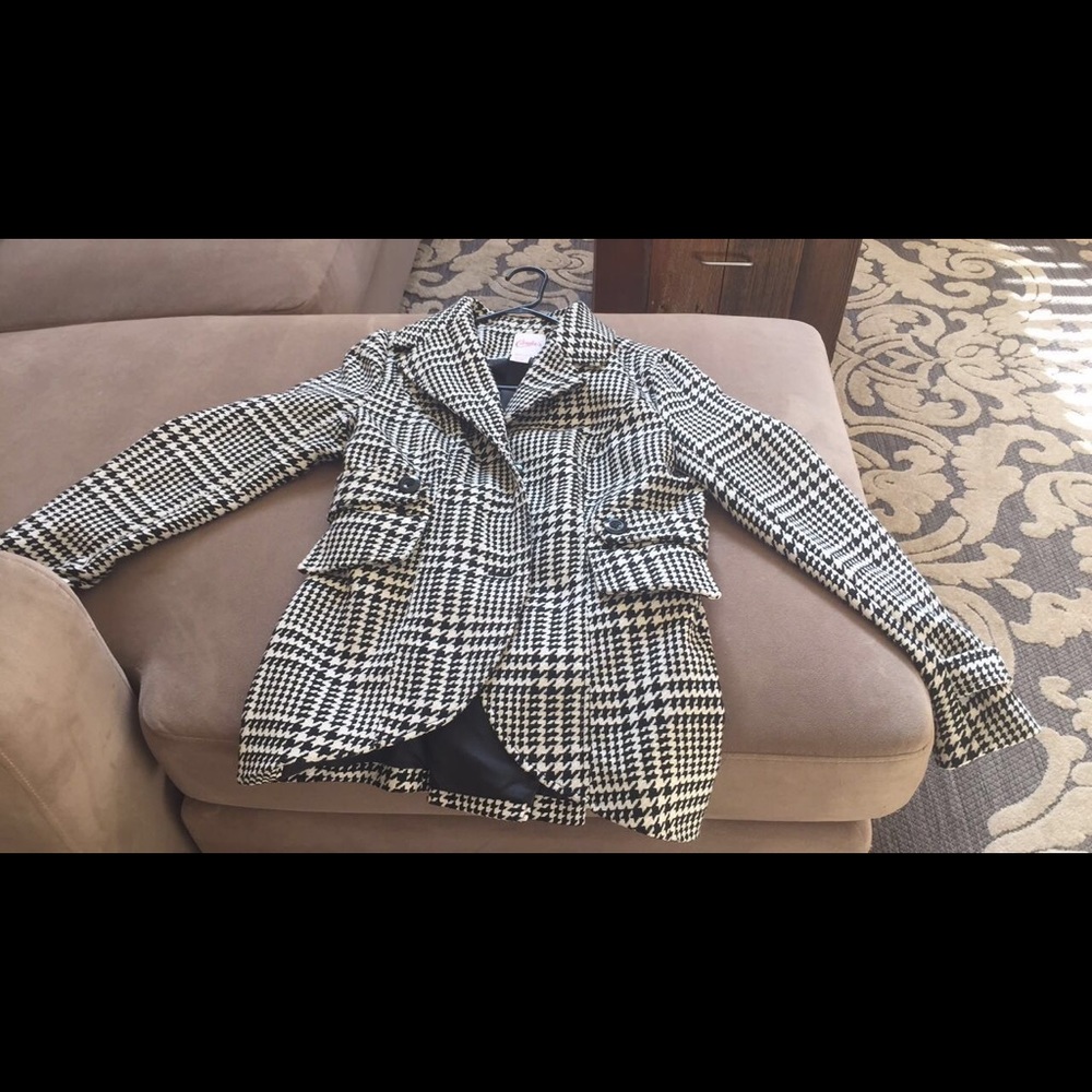 Juniors' Candie's® Open-Front