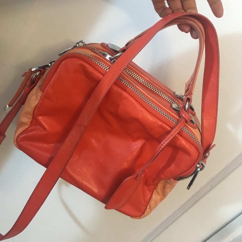 🔥TWO TONE 🧡🍊Crossbody...practically new!