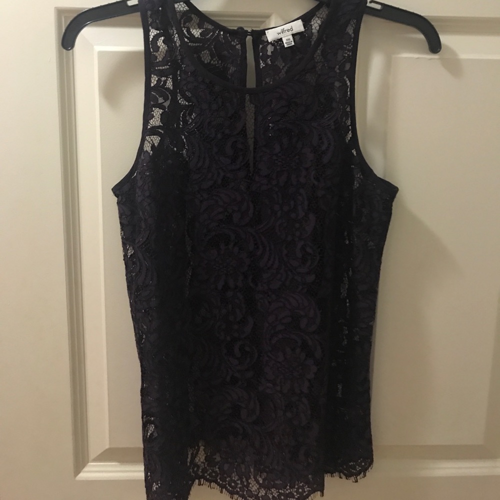NEVER WORN!! Wilfred lace top