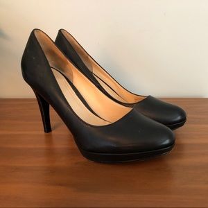 Black Cole Haan Nike Air Pumps