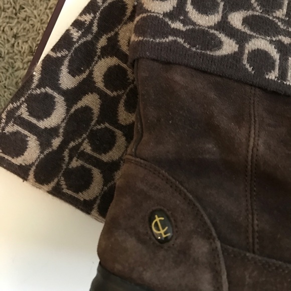 Authentic suede Coach boots - Great condition - Picture 7 of 7