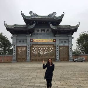 Meet your Posher, Evelyn