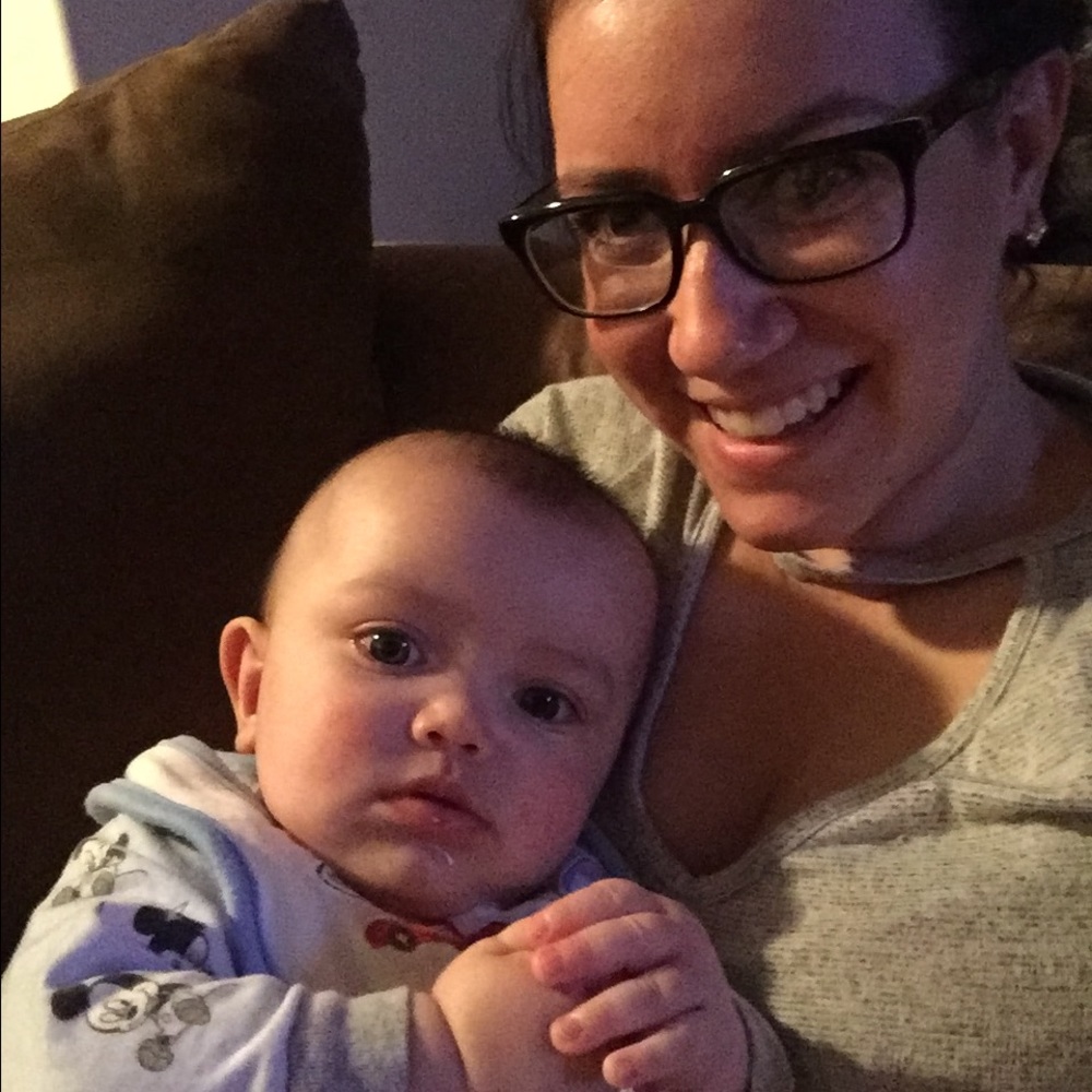 Meet your Posher, Ashley