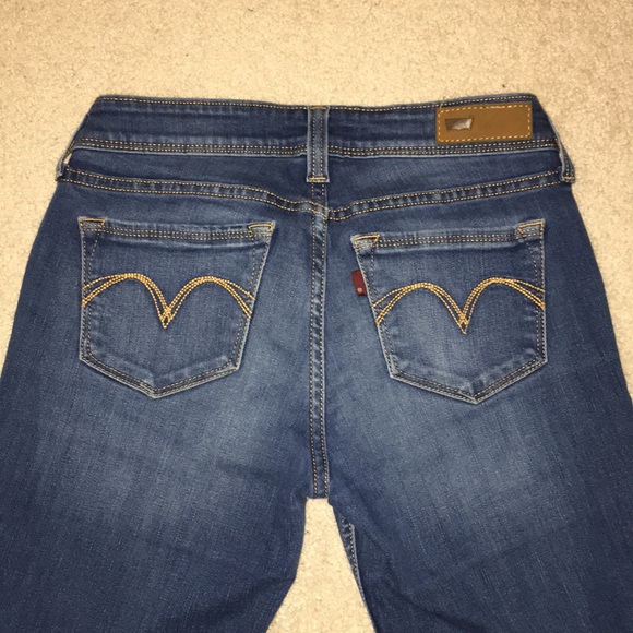 Levi’s Skinny Jeans - Picture 4 of 6