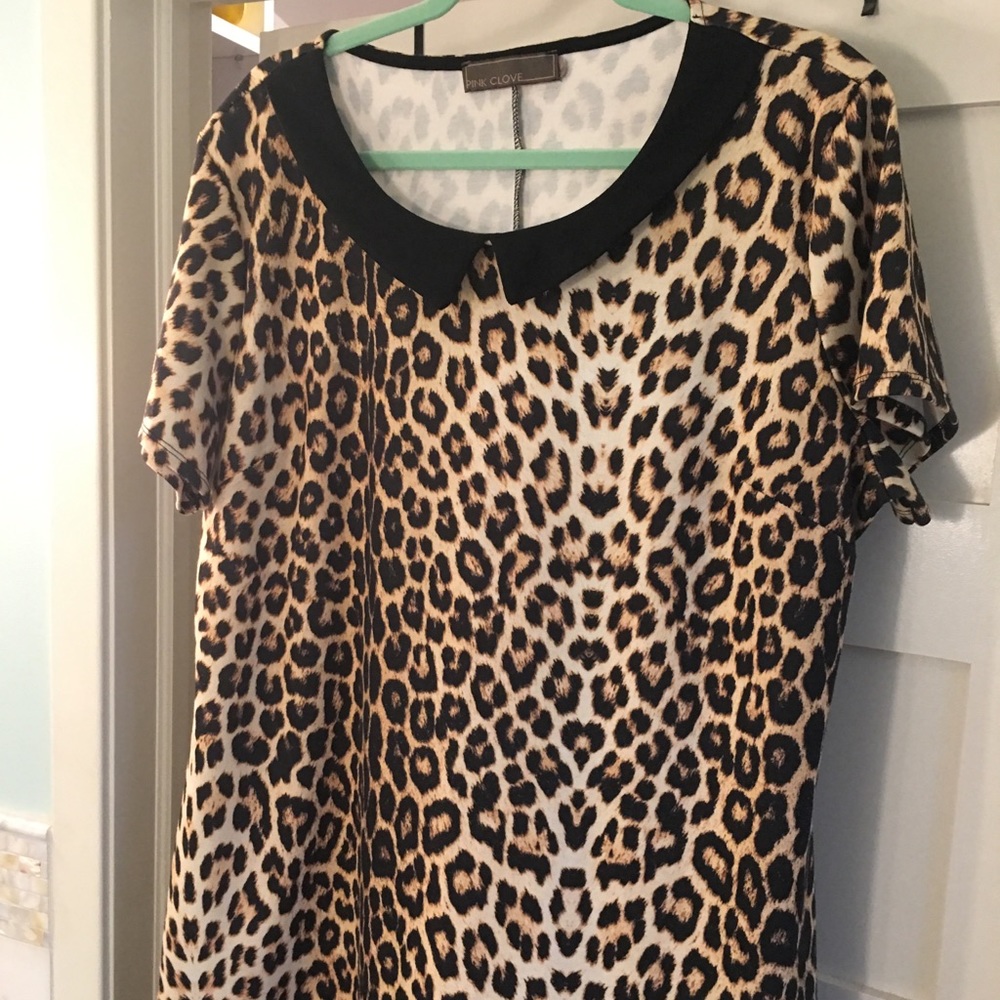 Leopard print, short-sleeved dress