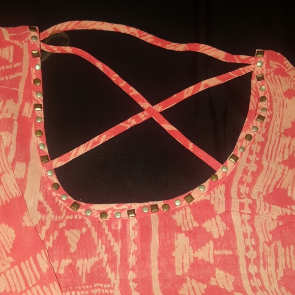 Maurices Studio Y Top - Picture 2 of 4