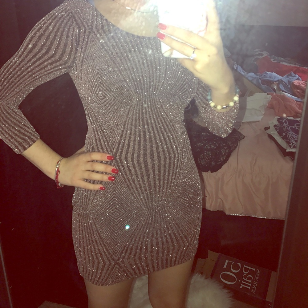 Semi long sleeve dress