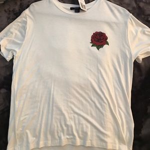 Rose graphic tee
