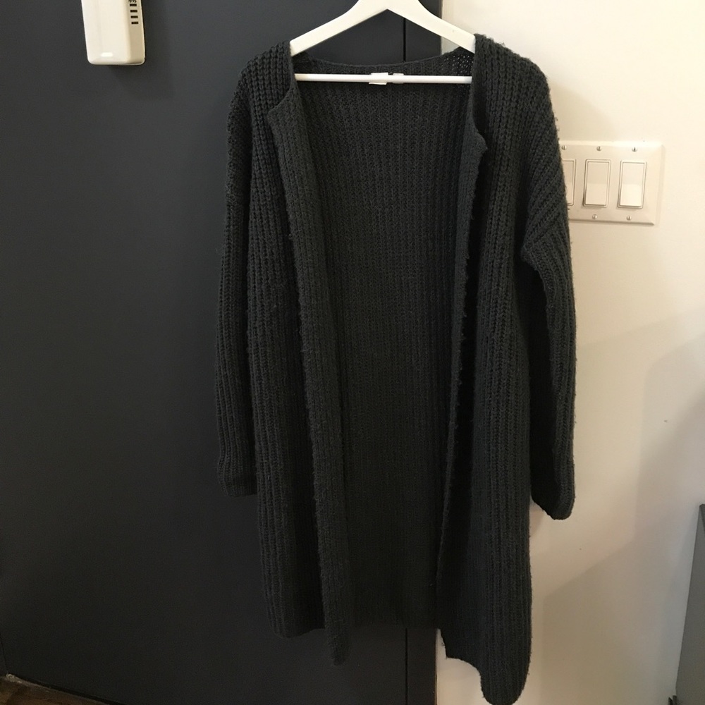 Long Gap Sweater