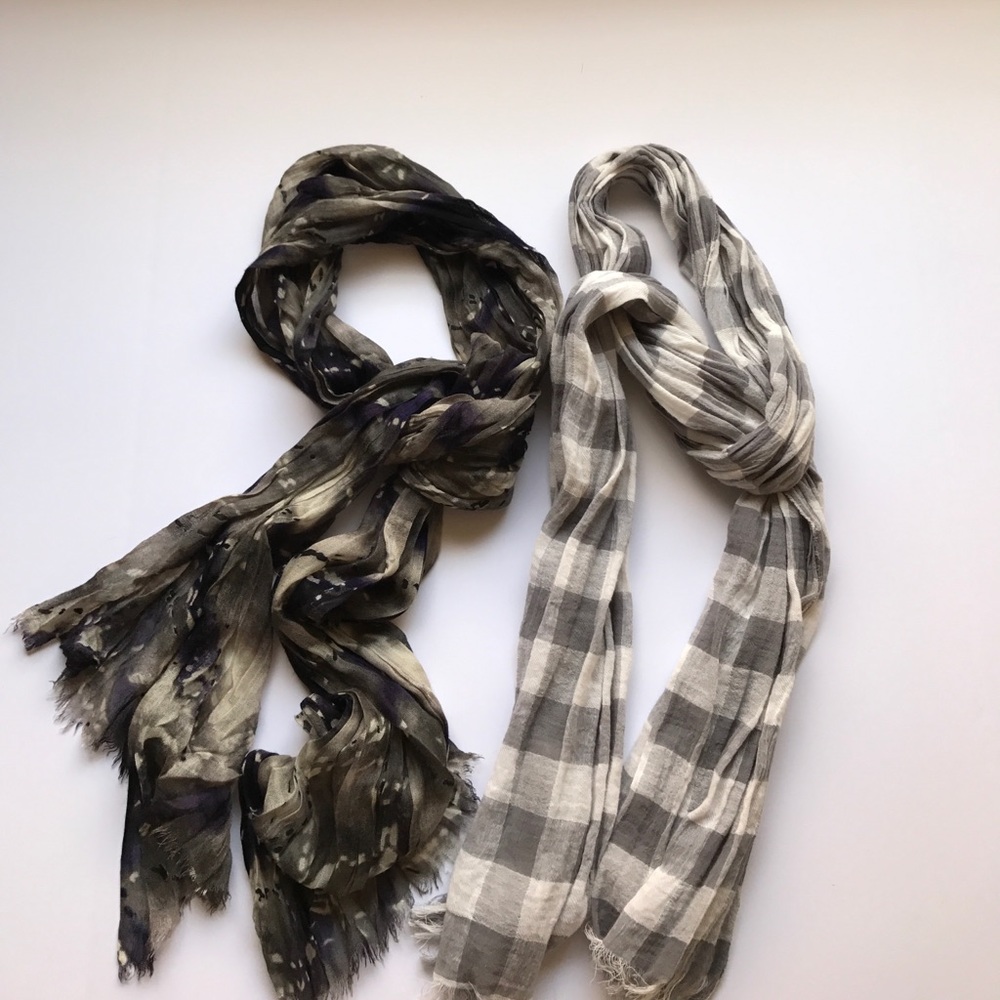 Bundle of two scarves black, purple, gray, white