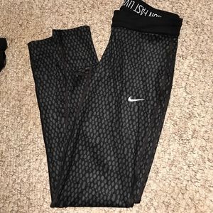 Nike leggings