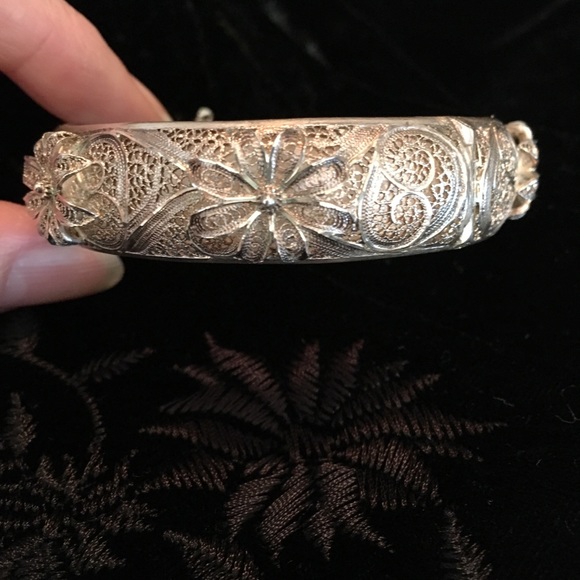 EXQUISITE VINTAGE TAXCO STERLING SILVER BRACELET - Picture 3 of 6
