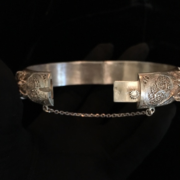 EXQUISITE VINTAGE TAXCO STERLING SILVER BRACELET - Picture 5 of 6