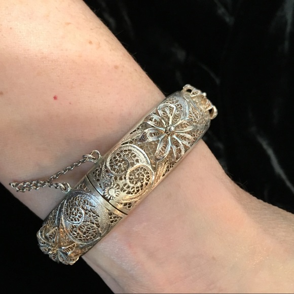 EXQUISITE VINTAGE TAXCO STERLING SILVER BRACELET - Picture 4 of 6