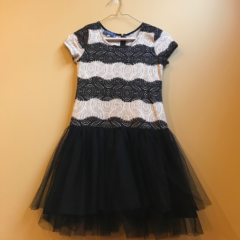 TRYLY ME GIRLS SIZE 6 DROP WAIST DRESS