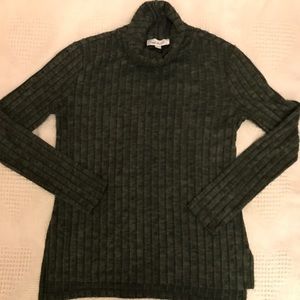 Cloudchaser mock turtleneck sweater XS SOFT
