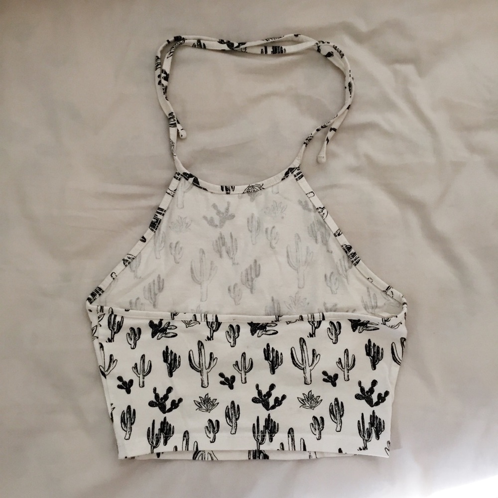 Halter top - Picture 2 of 3