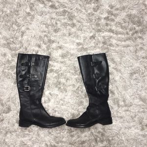 Eco leather boots with three silver buckles