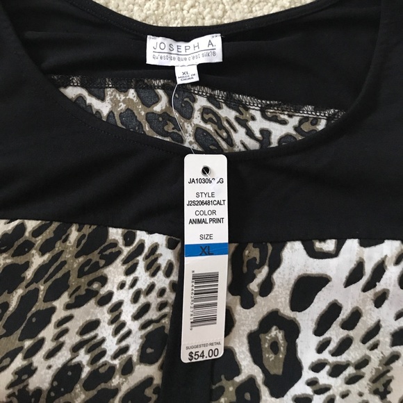 NWT Cheetah Print Top - Picture 2 of 3