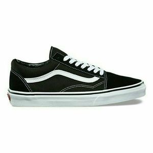 New Old Skool Core Classics Vans in Black/White
