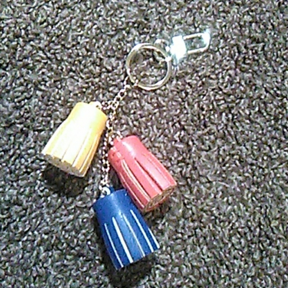 Mini tassel keychain