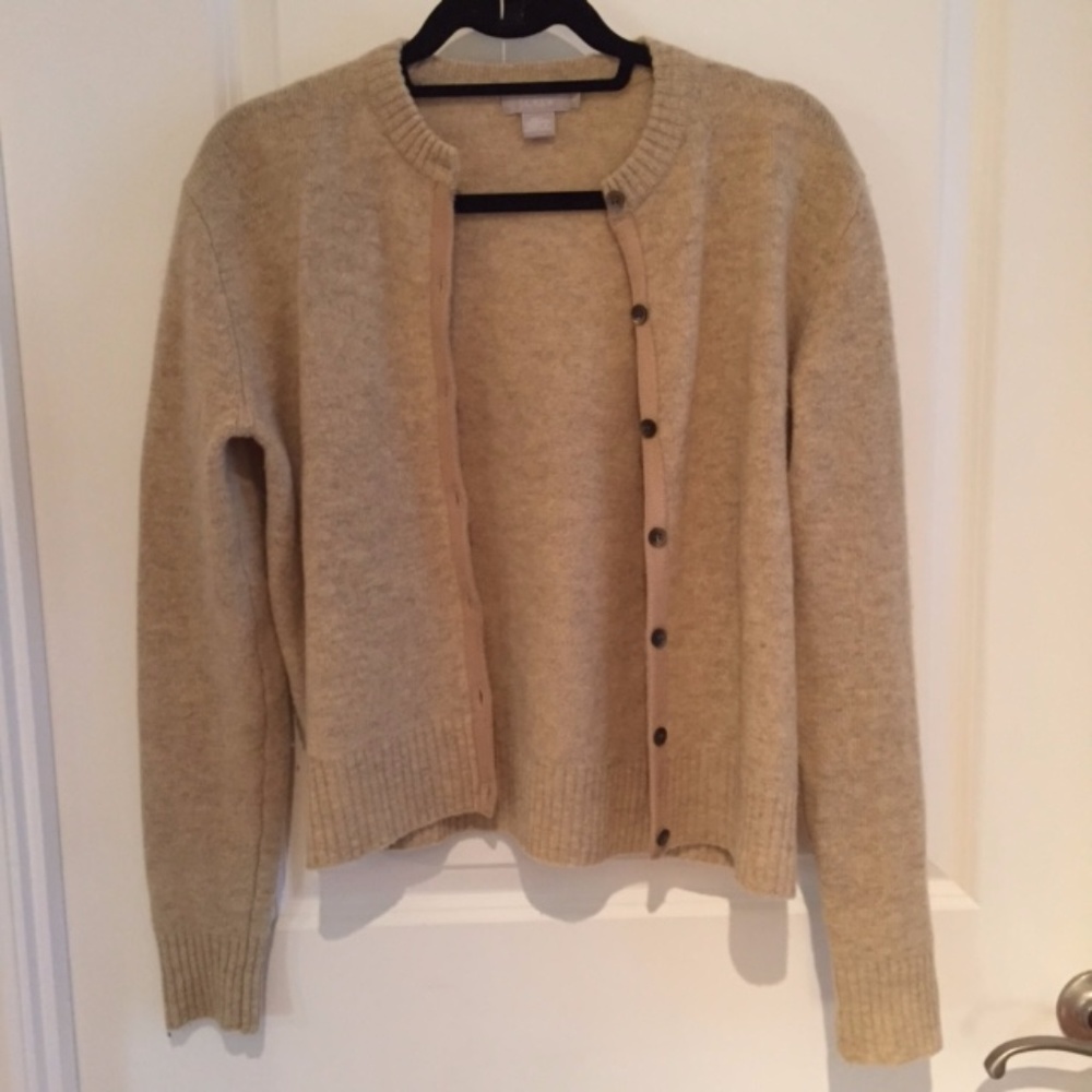 J. Crew tan soft cozy lambswool sweater Size small