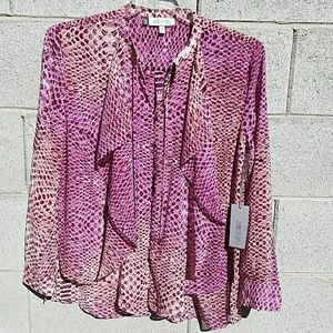 Brand new with tag Jennifer Lopez blouse size M