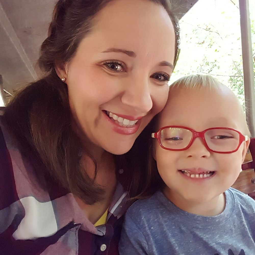 Meet your Posher, Carrie