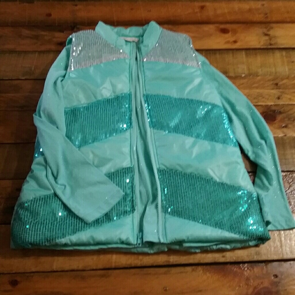 Mint color long sleeve with sparkly vest