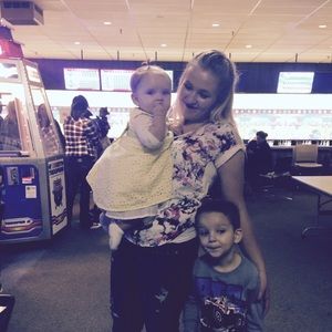 Meet your Posher, Casey