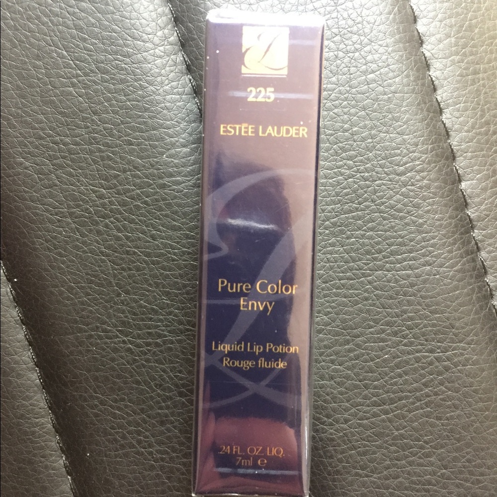 Estee Lauder lipstick