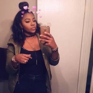 Meet your Posher, Kyla