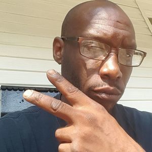 Meet your Posher, Clint