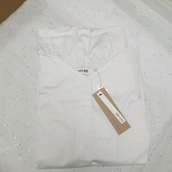 🔴Off Shoulder Button Down! - Picture 4 of 6