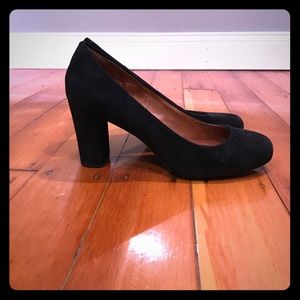 Clarks Indigo black suede heels
