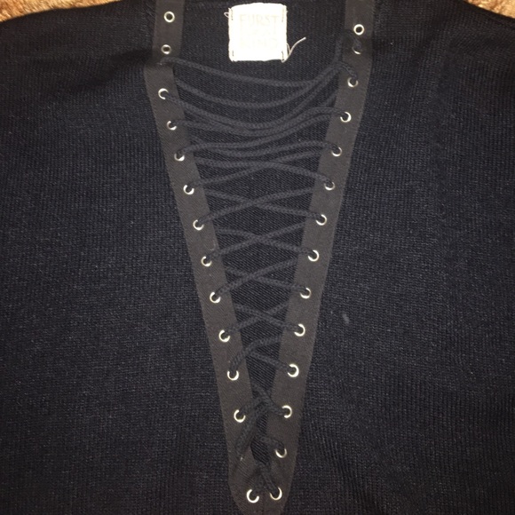 furst of a kind vintage Lace up sweater - Picture 2 of 2