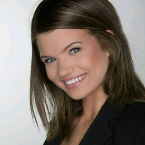 Meet your Posher, Natalie