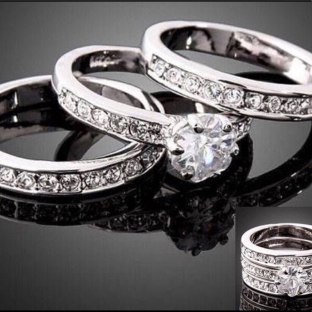👰🏼Fashion Three ring Wedding Set👰🏼