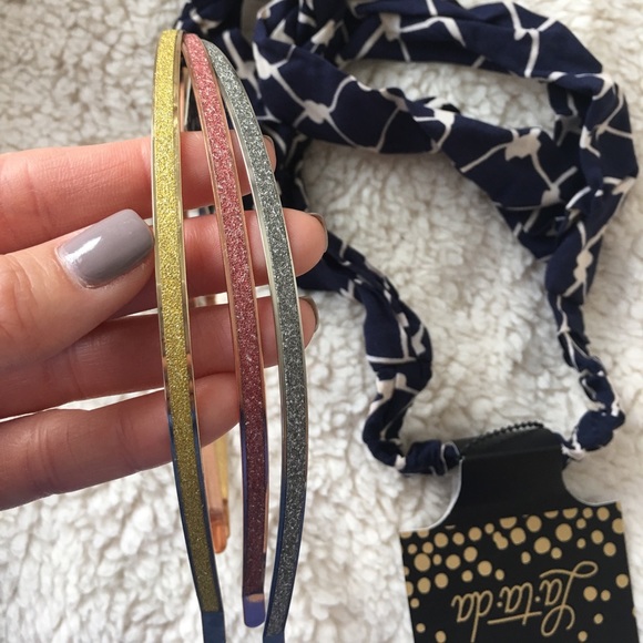 LATADA Headbands and Head Wrap - Picture 2 of 2