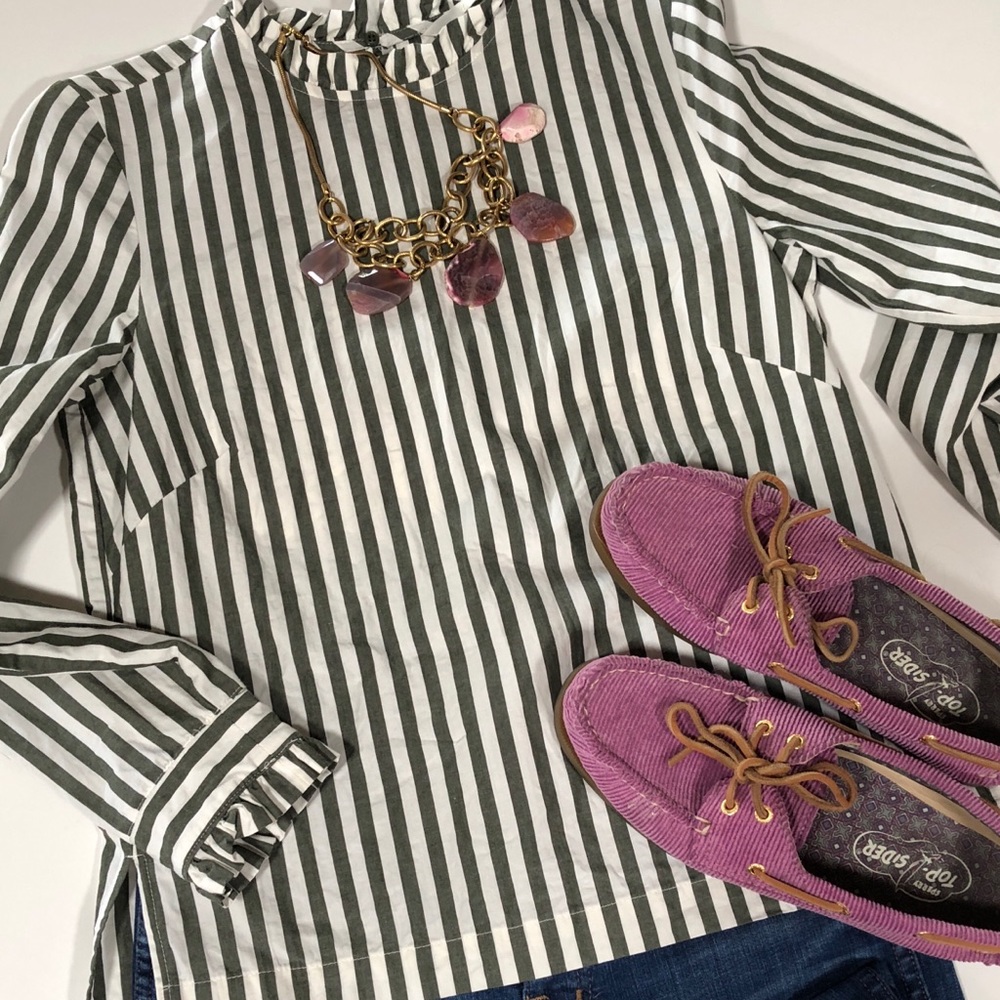 H & M long sleeve blouse.