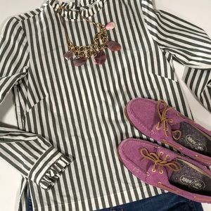 H & M long sleeve blouse.