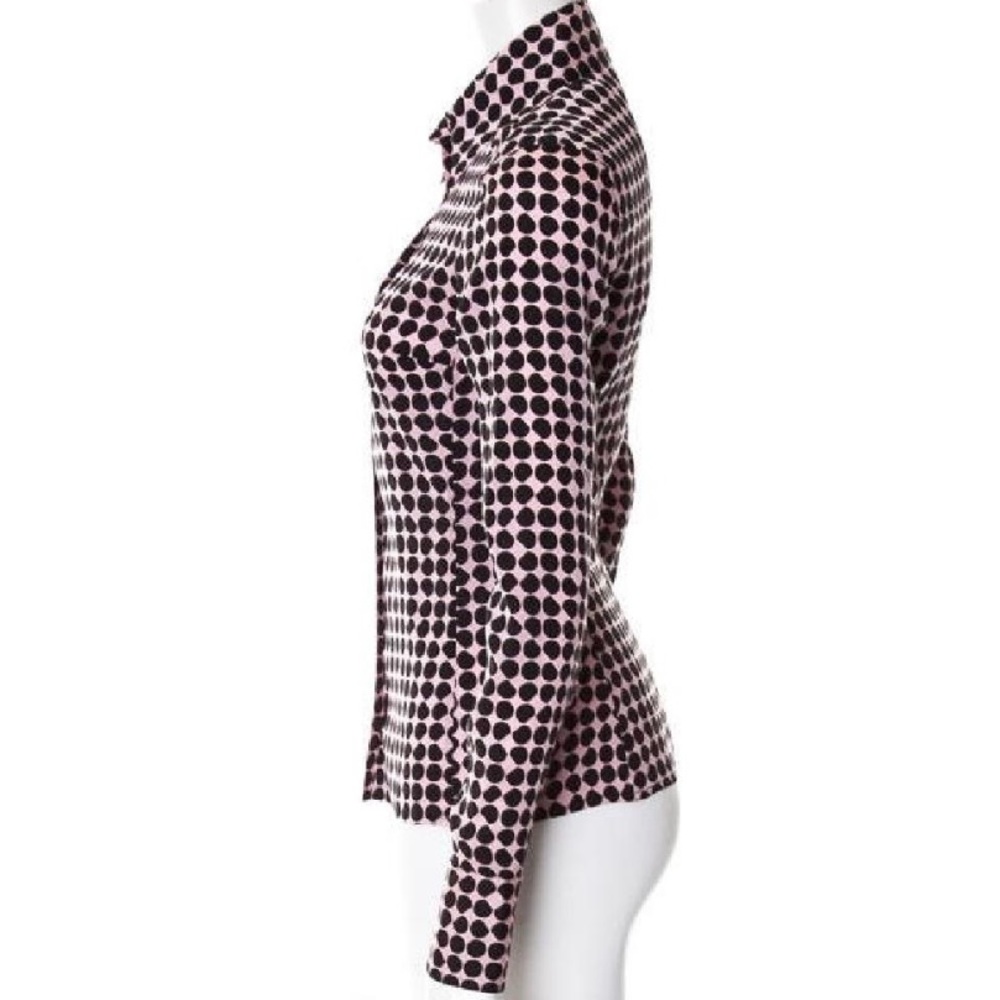 SOLD!🤑✅Silk button down blouse/shirt 👚 - Picture 4 of 8
